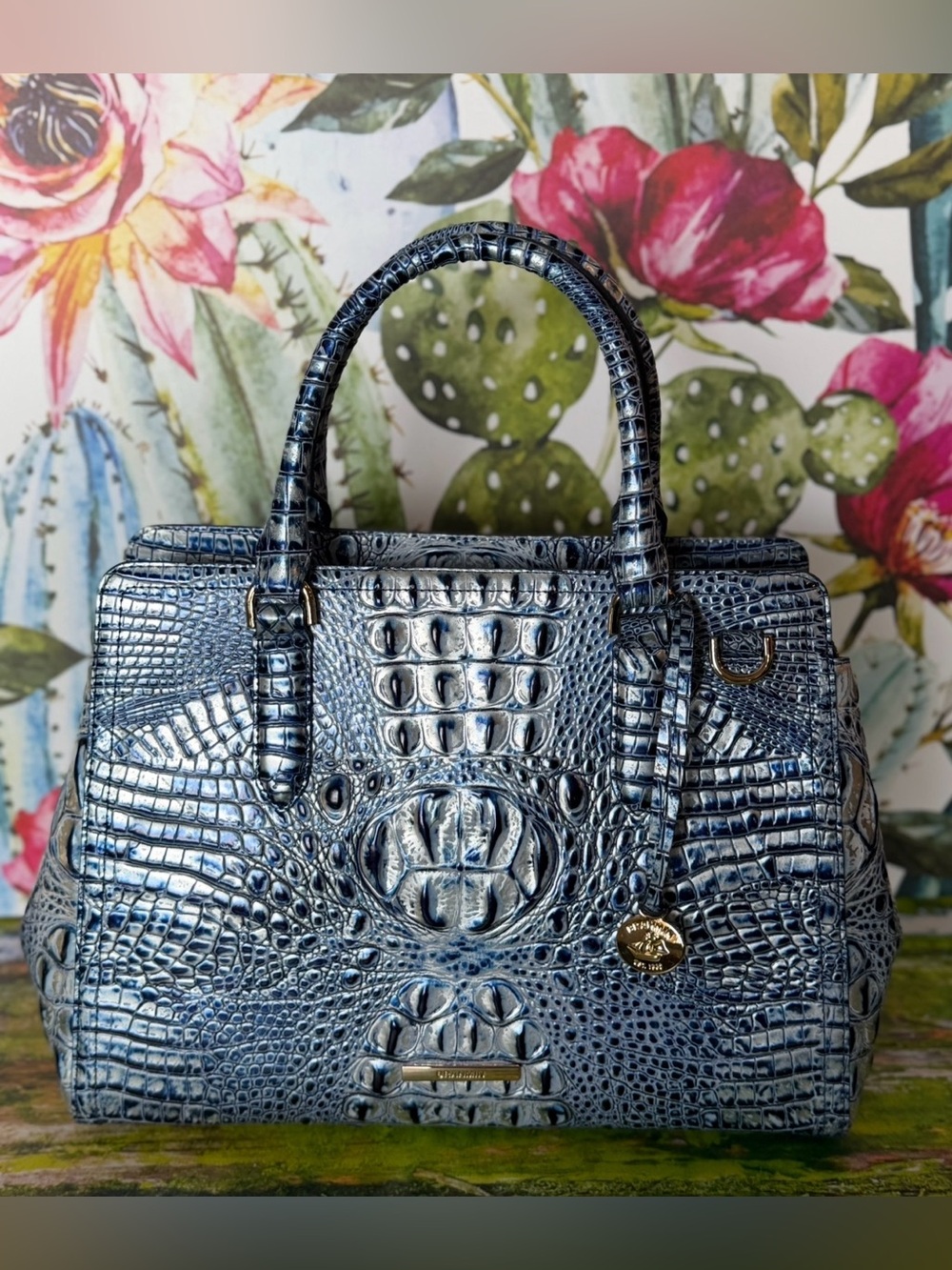 NWT Brahmin Costal Blue Small Finley handbag - Picture 14 of 15